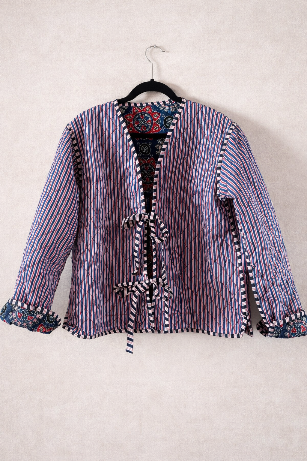 Chamarra Regal Bloom